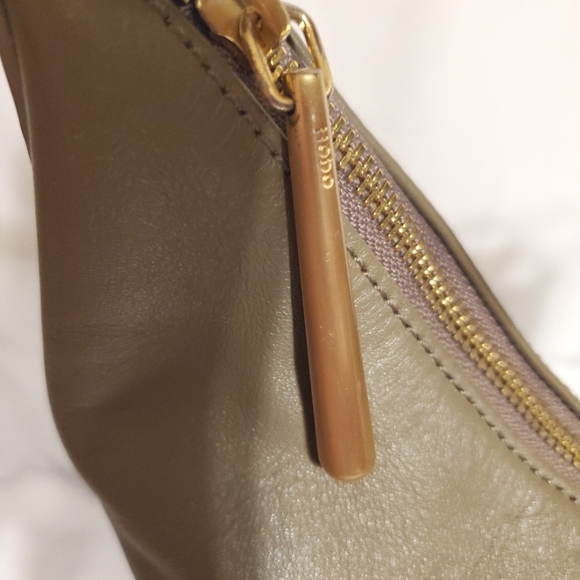 HOBO Limited Edition Gorgeous Taupe/Light Brown Leather Shoulder Bag - Picture 5 of 12